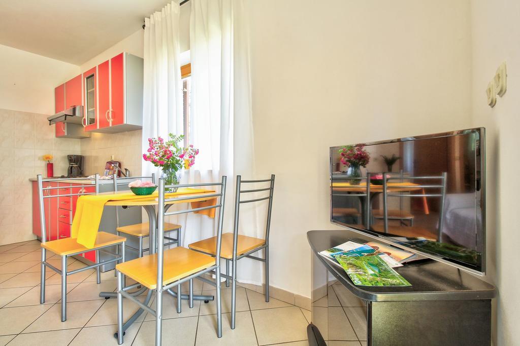 Apartments Vera Умаг Екстер'єр фото